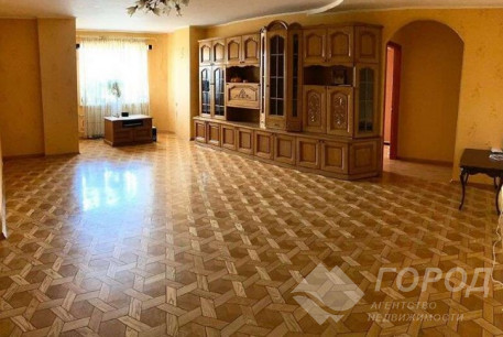 Продам 3-х кімнатну квартиру, Гагарина проспект, Защитников Украины метро (Площадь Восстания), Код: 814514/1