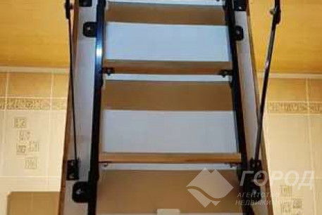 Продам 3-х кімнатну квартиру, Центральный рынок, Центральный Рынок метро, Код: 814584/1