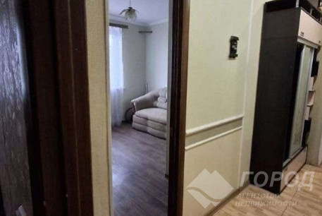 Продам 2-х кімнатну квартиру, Рогань, Код: 814602/1