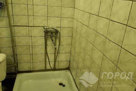 Продам 1-кімнатну квартиру, Центральный рынок, Код: 814620/1