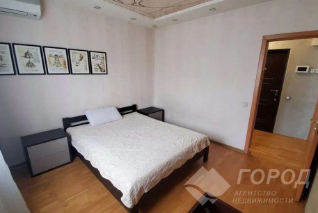 Продам 2-х кімнатну квартиру, Новые дома, Маршала Жукова метро (Дворец спорта), Код: 814662/1