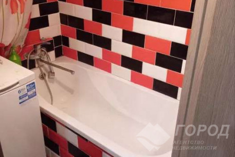 Продам 2-х кімнатну квартиру, Рогань, Код: 814676/1