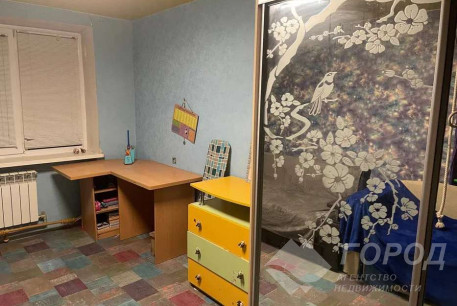 Продам 2-х кімнатну квартиру, Рогань, Код: 814676/1