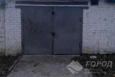 Продам 4-х кімнатну квартиру, Дергачевский р-н, Подворки (Дергачевский район), Код: 814680/1