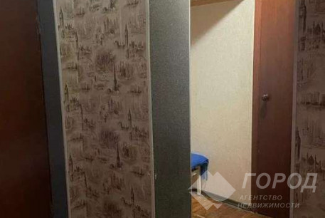 Продам 4-х кімнатну квартиру, Дергачевский р-н, Подворки (Дергачевский район), Код: 814680/1