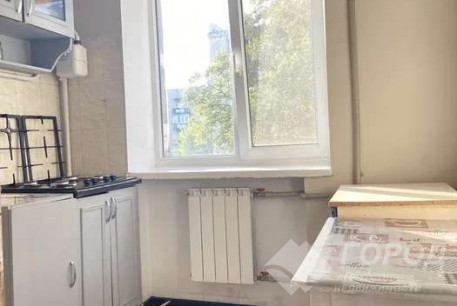 Продам 3-х кімнатну квартиру, Рогань, Большая Рогань, Код: 814691/1