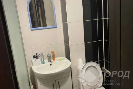 Продам 1-кімнатну квартиру, Рогань, Код: 814704/1