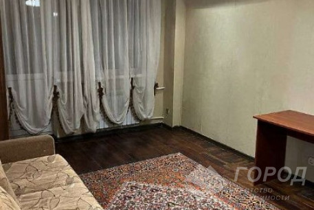 Продам 3-х кімнатну квартиру, Гагарина проспект, Защитников Украины метро (Площадь Восстания), Код: 814711/1