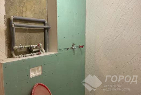 Продам 1-кімнатну квартиру, Центральный рынок, Южный вокзал метро, Код: 814722/1