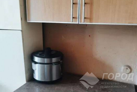 Сдам гостинку, Новые дома, Армейская метро (Советской Армии), Код: 814813/1