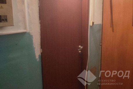 Сдам гостинку, Новые дома, Армейская метро (Советской Армии), Код: 814872/1