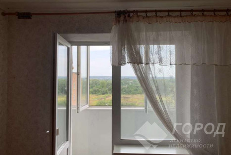 Продам 3-х кімнатну квартиру, Дергачевский р-н, Берминводы, Код: 814883/1