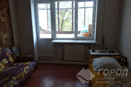 Продам 3-х кімнатну квартиру, Рогань, Малая Рогань, Код: 814884/1