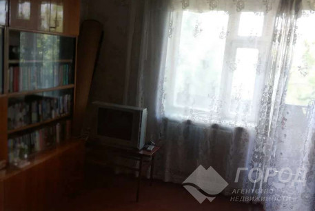 Продам 3-х кімнатну квартиру, Рогань, Малая Рогань, Код: 814884/1