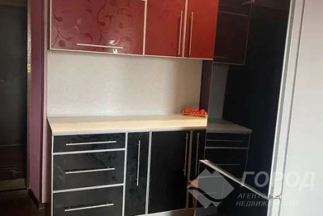 Сдам гостинку, ХТЗ, ХТЗ метро, Код: 814891/1