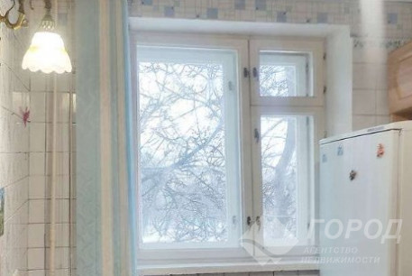 Продам 2-х кімнатну квартиру, ХТЗ, Пролетарская метро (Индустриальная), Код: 814919/1