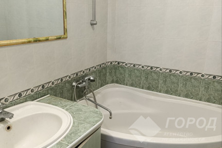 Продам 2-х кімнатну квартиру, Салтовка, Студенческая метро, Код: 814933/1