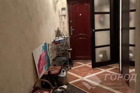 Продам 3-х кімнатну квартиру, Дергачевский р-н, Солоницевка пгт., Код: 814977/1