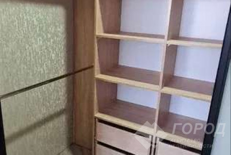 Продам 3-х кімнатну квартиру, ХТЗ, Хролы пос., Код: 814984/1