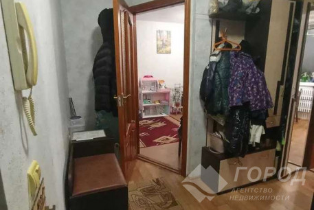 Продам 1-кімнатну квартиру, ХТЗ, Хролы пос., Код: 815001/1