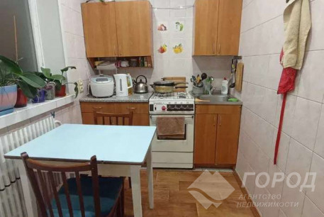 Продам 1-кімнатну квартиру, ХТЗ, Хролы пос., Код: 815001/1