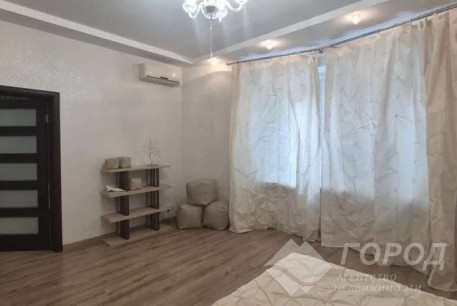 Продам 2-х кімнатну квартиру, Алексеевка, Код: 815012/2