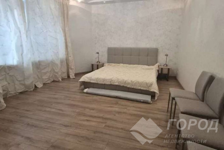 Продам 2-х кімнатну квартиру, Алексеевка, Код: 815012/2