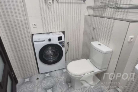 Продам 2-х кімнатну квартиру, Алексеевка, Код: 815012/2