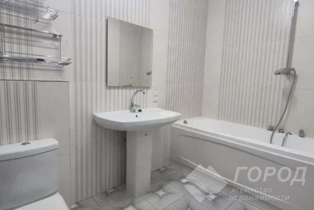 Продам 2-х кімнатну квартиру, Алексеевка, Код: 815012/2