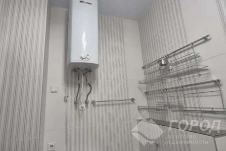 Продам 2-х кімнатну квартиру, Алексеевка, Код: 815012/2