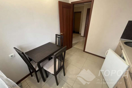 Продам 1-кімнатну квартиру, Гагарина проспект, Защитников Украины метро (Площадь Восстания), Код: 815017/2