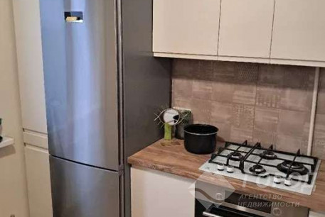 Продам 2-х кімнатну квартиру, ХТЗ, Хролы пос., Код: 815026/1