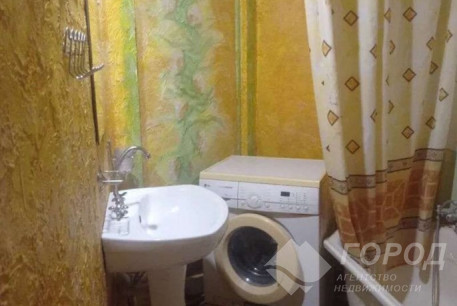 Продам 2-х кімнатну квартиру, Основа, Код: 815032/1