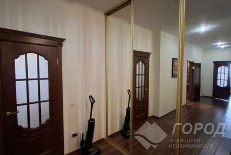 Продам 3-х кімнатну квартиру в новобудові, Павлово поле, 23 Августа метро, Код: 815045/1