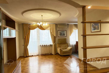 Продам 2-х кімнатну квартиру, Сосновая Горка, Научная метро, Код: 815058/1