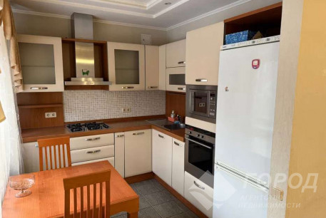 Продам 2-х кімнатну квартиру, Сосновая Горка, Научная метро, Код: 815058/1