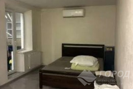 Продам 2-х кімнатну квартиру, Сосновая Горка, Павловка, Код: 815077/1