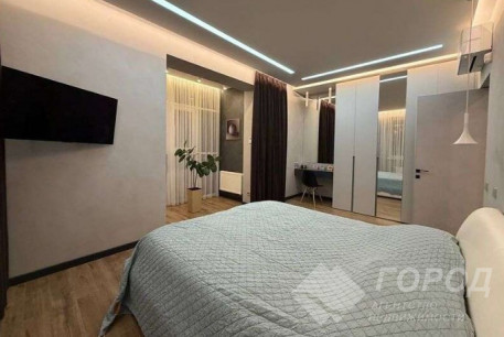 Продам 3-х кімнатну квартиру в новобудові, Сосновая Горка, Код: 815088/1