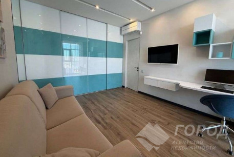 Продам 3-х кімнатну квартиру в новобудові, Сосновая Горка, Код: 815088/1