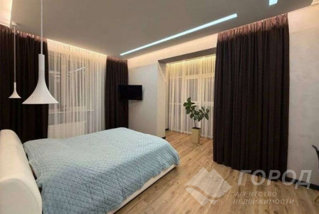 Продам 3-х кімнатну квартиру в новобудові, Сосновая Горка, Код: 815088/1