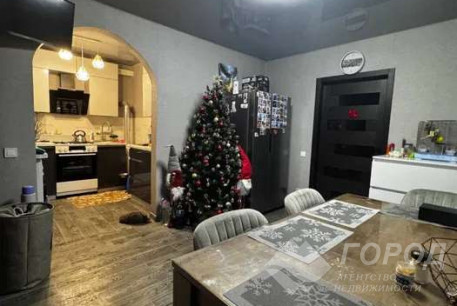 Продам 3-х кімнатну квартиру, Дергачевский р-н, Солоницевка пгт., Код: 815123/1