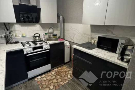 Продам 3-х кімнатну квартиру, Дергачевский р-н, Солоницевка пгт., Код: 815123/1