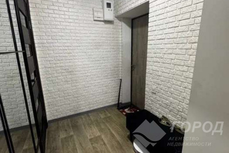 Продам 3-х кімнатну квартиру, Дергачевский р-н, Солоницевка пгт., Код: 815123/1