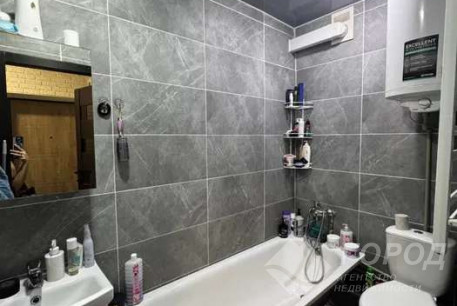 Продам 3-х кімнатну квартиру, Дергачевский р-н, Солоницевка пгт., Код: 815123/1