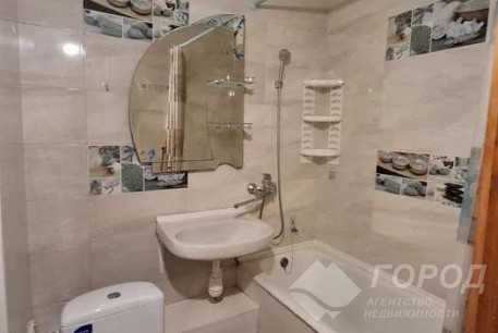 Сдам 1-кімнатну квартиру, Рогань, Код: 815150/2