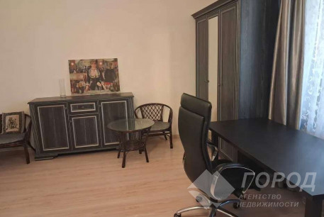 Сдам 3-х кімнатну квартиру, Сосновая Горка, Научная метро, Код: 815158/1