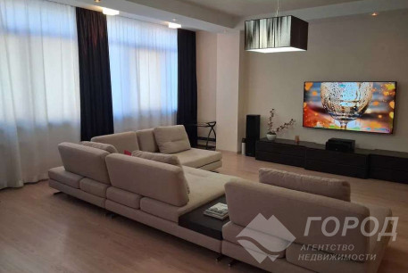 Сдам 3-х кімнатну квартиру, Сосновая Горка, Научная метро, Код: 815158/1