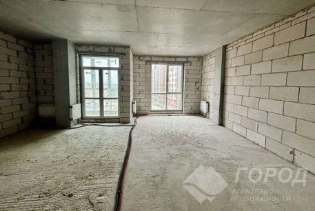 Продам 1-кімнатну квартиру в новобудові, Центр, Код: 815215/1
