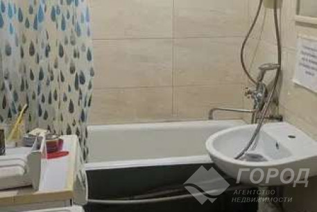 Сдам гостинку, Гагарина проспект, Защитников Украины метро (Площадь Восстания), Код: 815229/1