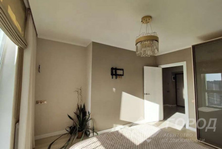 Продам 1-кімнатну квартиру в новобудові, Центральный рынок, Центральный Рынок метро, Код: 815233/1